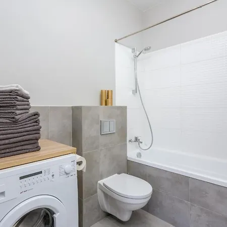 Apartament Chill Airport Premium Warszawa